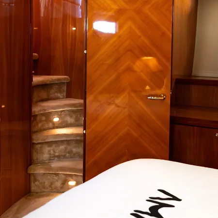 Luxury Yacht 